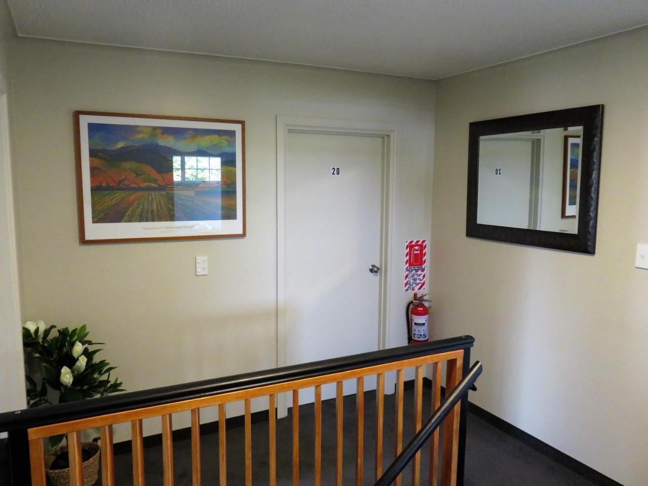 Admirals Motor Lodge Blenheim Exterior photo